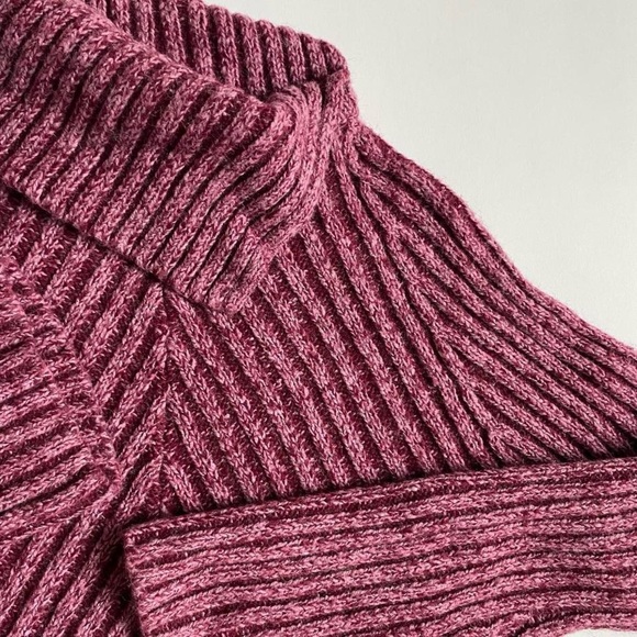 Y2k magenta turtleneck sweater - Picture 3 of 8